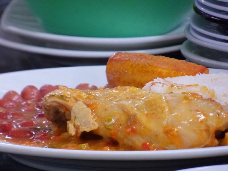 Pablos Restaurant — Almuerzo