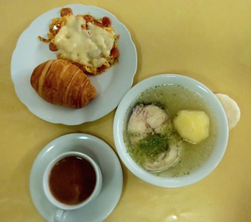Pablos Restaurant — Desayunos 9