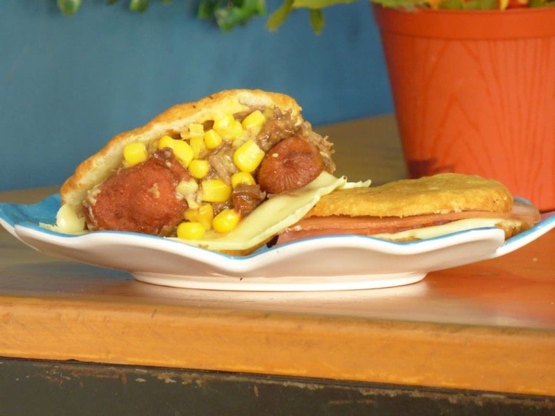 kalu Restaurant — Especial 9